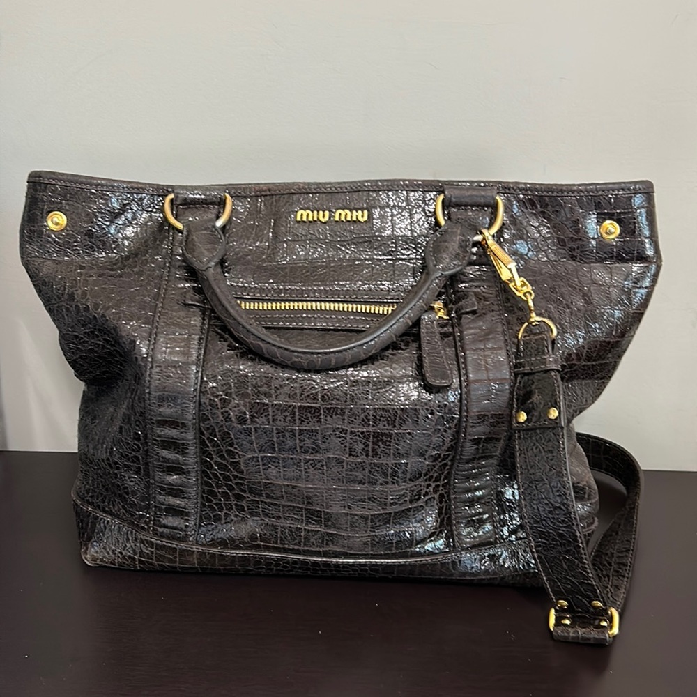MIU MIU Brown St. Cocco Croc-Embossed Tote in Dark Brown Leather